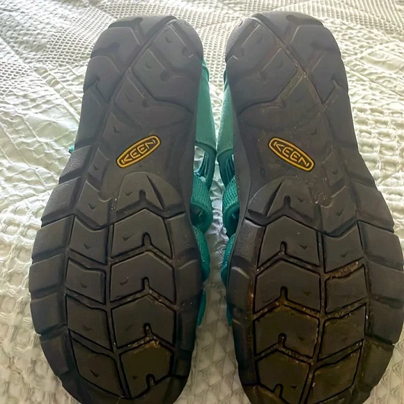 Girls Keen Teal washable hiking sandals size 4 - Picture 5 of 6